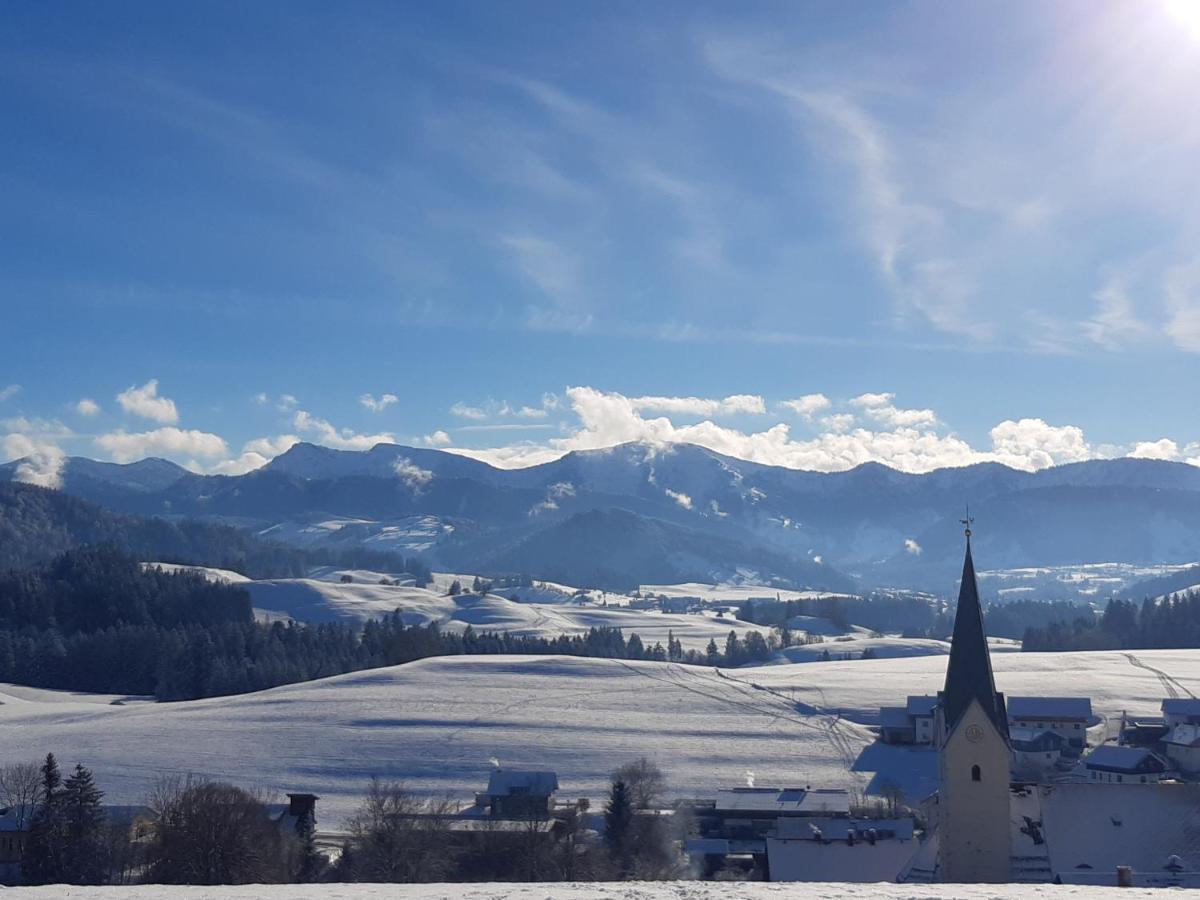 Landgasthof Roessle - Beim Kraeuterwirt اوبرستوفن المظهر الخارجي الصورة