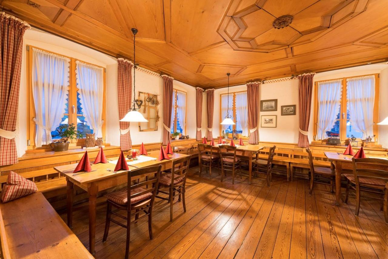 Landgasthof Roessle - Beim Kraeuterwirt اوبرستوفن المظهر الخارجي الصورة